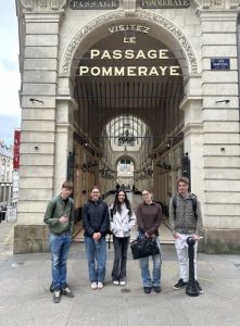 passage pommeraye - Lycée Professionnel St félix-La Salle Nantes